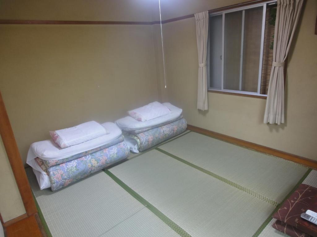 Kasuga Ryokan Hiroshima Exterior foto